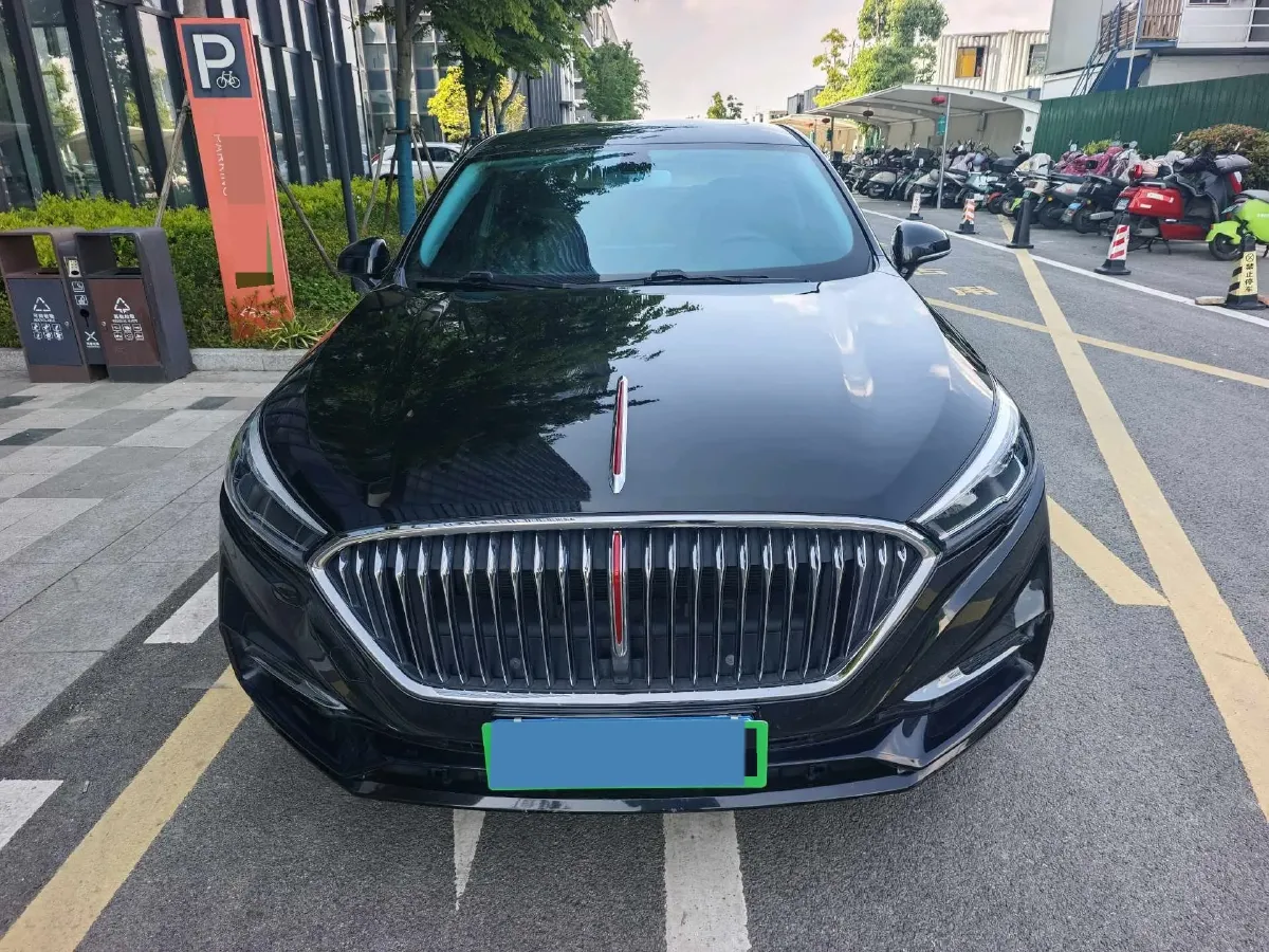 2022 HongQi H5 1.5T 169HP L4 7DCT,autocango,china used car exporter,china ev exporter,chinese used car exporter,chinese used ev exporter