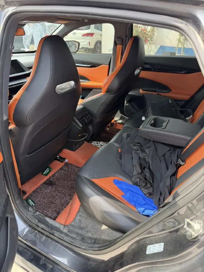 2023 ChangAn UNI-V 1.5T 188HP L4 7DCT,autocango,china used car exporter,china ev exporter,chinese used car exporter,chinese used ev exporter