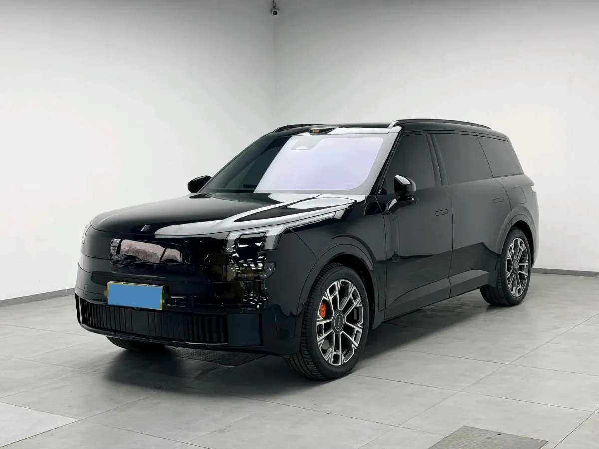 2025 LYNK&CO 900 2.0T 254HP L4 3DHT PHEV,autocango,china used car exporter,china ev exporter,chinese used car exporter,chinese used ev exporter