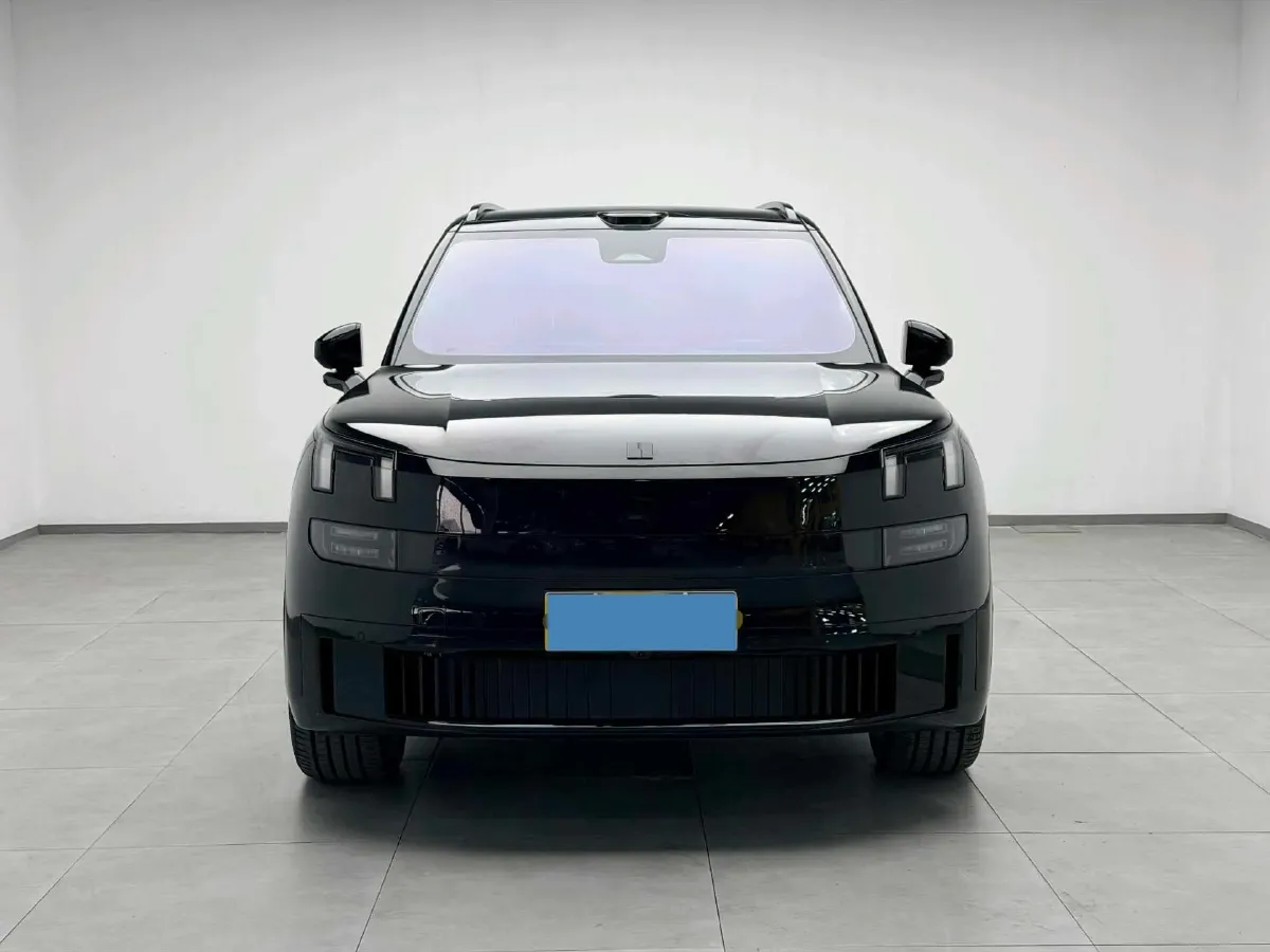 2025 LYNK&CO 900 2.0T 254HP L4 3DHT PHEV,autocango,china used car exporter,china ev exporter,chinese used car exporter,chinese used ev exporter
