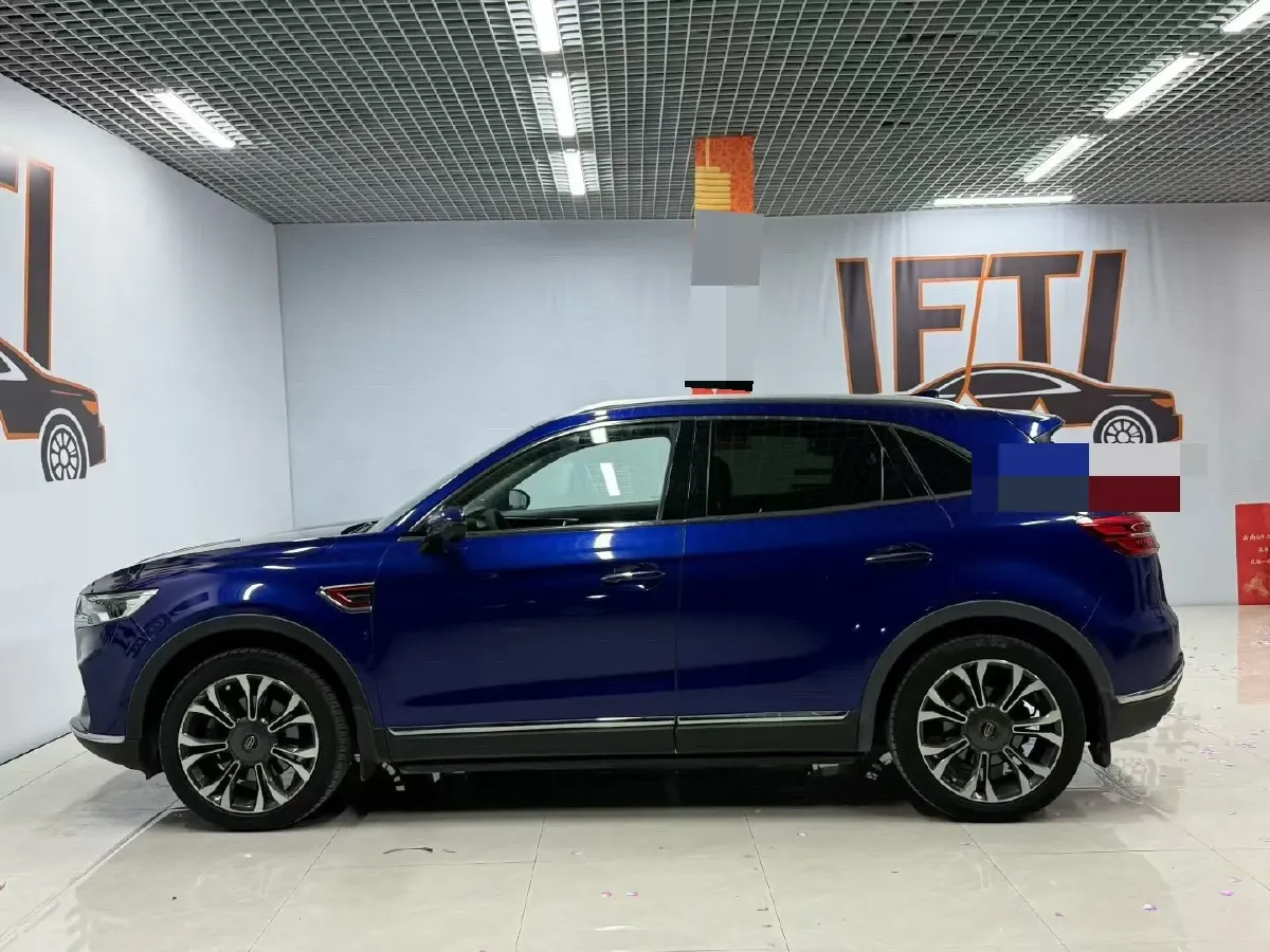 2019 HongQi HS5 2.0T 224HP L4 6AT,autocango,china used car exporter,china ev exporter,chinese used car exporter,chinese used ev exporter