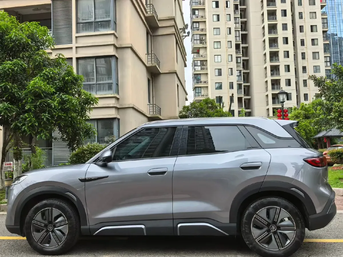 2024 BYD YuanUP BEV 45.12KWH,autocango,china used car exporter,china ev exporter,chinese used car exporter,chinese used ev exporter