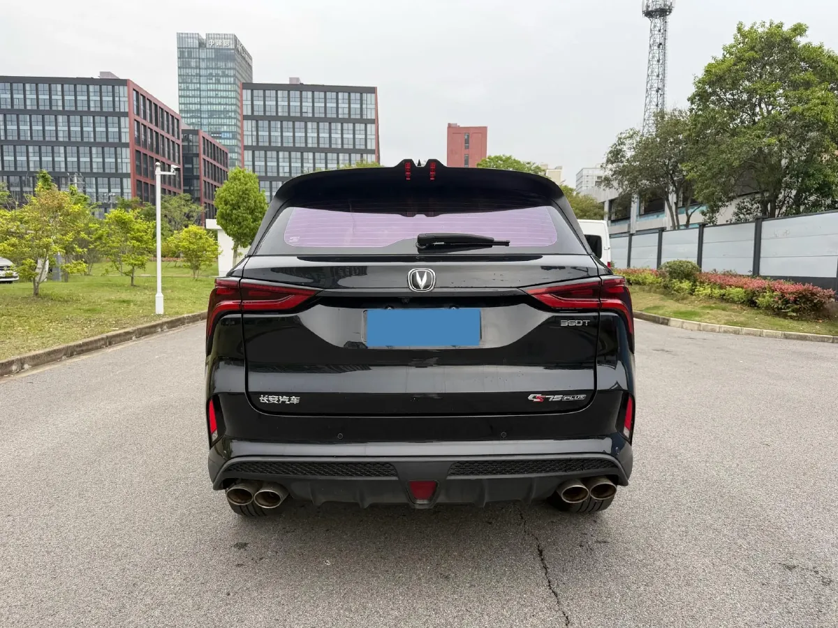 2021 ChangAn CS75 Plus 2.0T 233HP L4 8AT,autocango,china used car exporter,china ev exporter,chinese used car exporter,chinese used ev exporter