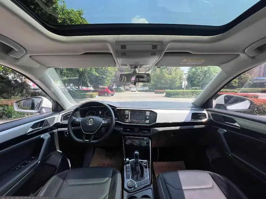 2019 Volkswagen Tayron 2.0T 186HP L4 7DCT,autocango,china used car exporter,china ev exporter,chinese used car exporter,chinese used ev exporter