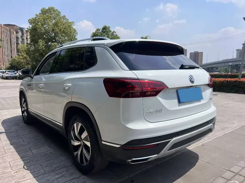2019 Volkswagen Tayron 2.0T 186HP L4 7DCT,autocango,china used car exporter,china ev exporter,chinese used car exporter,chinese used ev exporter