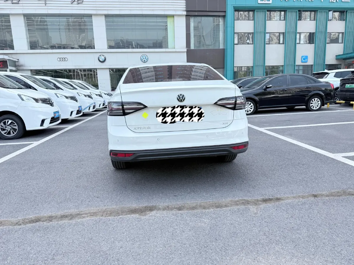 2025 Volkswagen Lavida 1.5L 110HP L4 6AT,autocango,china used car exporter,china ev exporter,chinese used car exporter,chinese used ev exporter