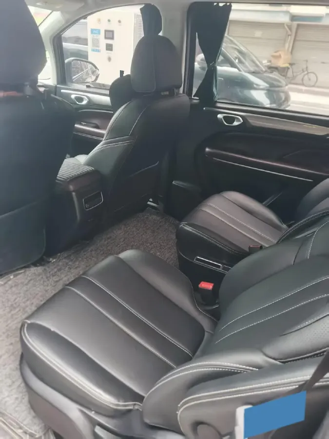 2021 GAC Trumpchi M6 1.5T 169HP L4 7DCT,autocango,china used car exporter,china ev exporter,chinese used car exporter,chinese used ev exporter