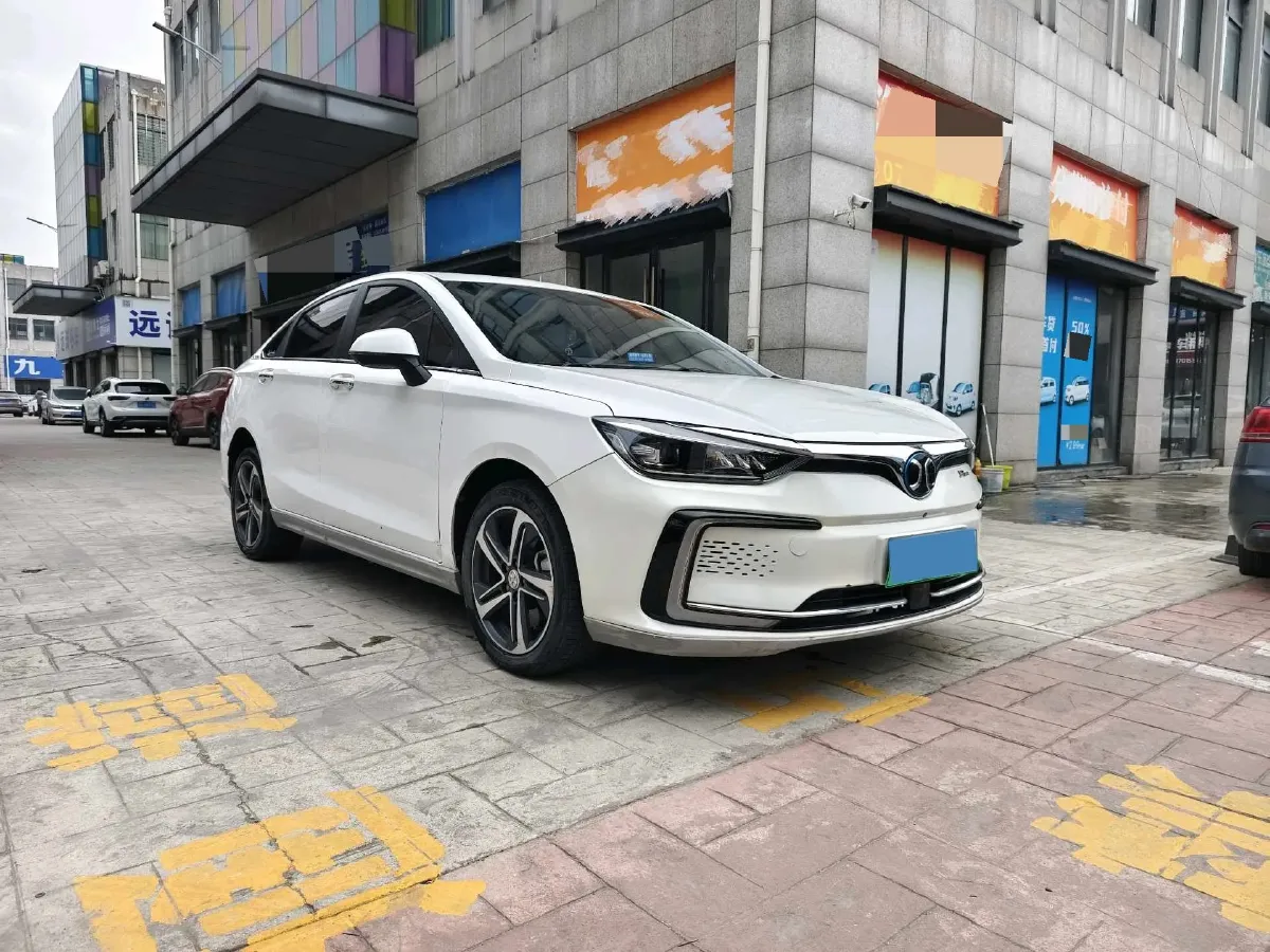 2018 BeiJing Auto EU5 BEV 53.66KWH,autocango,china used car exporter,china ev exporter,chinese used car exporter,chinese used ev exporter