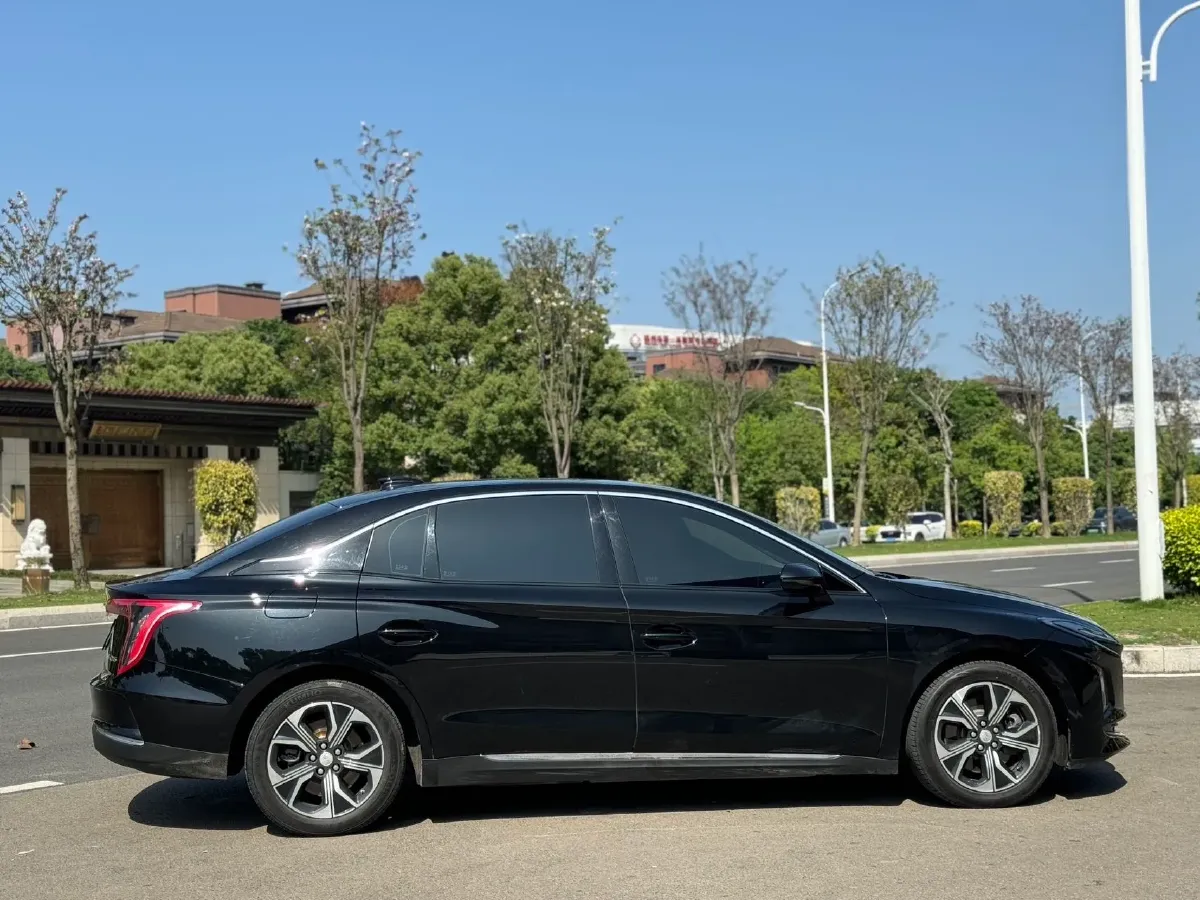 2023 HongQi E-QM5 BEV 54KWH,autocango,china used car exporter,china ev exporter,chinese used car exporter,chinese used ev exporter