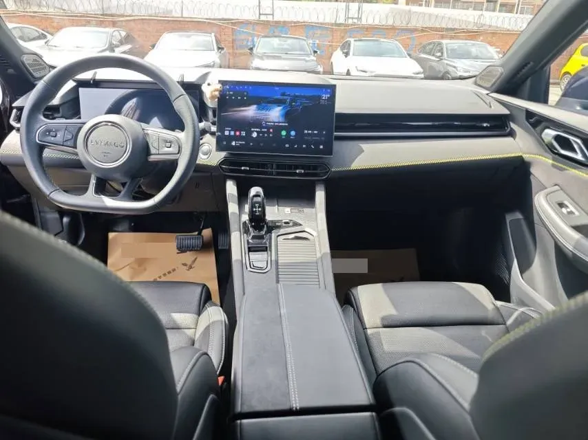 2023 MAXUS G50 1.5T 181HP L4 7DCT,autocango,china used car exporter,china ev exporter,chinese used car exporter,chinese used ev exporter