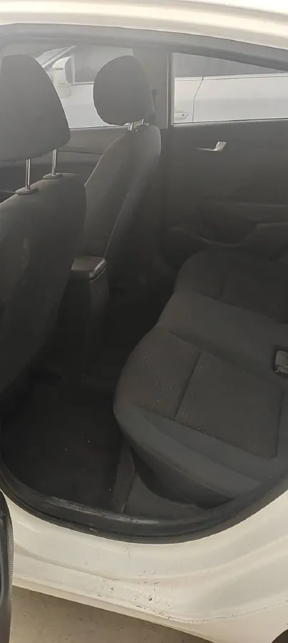 2020 Hyundai Verna 1.4L 100HP L4 6MT,autocango,china used car exporter,china ev exporter,chinese used car exporter,chinese used ev exporter