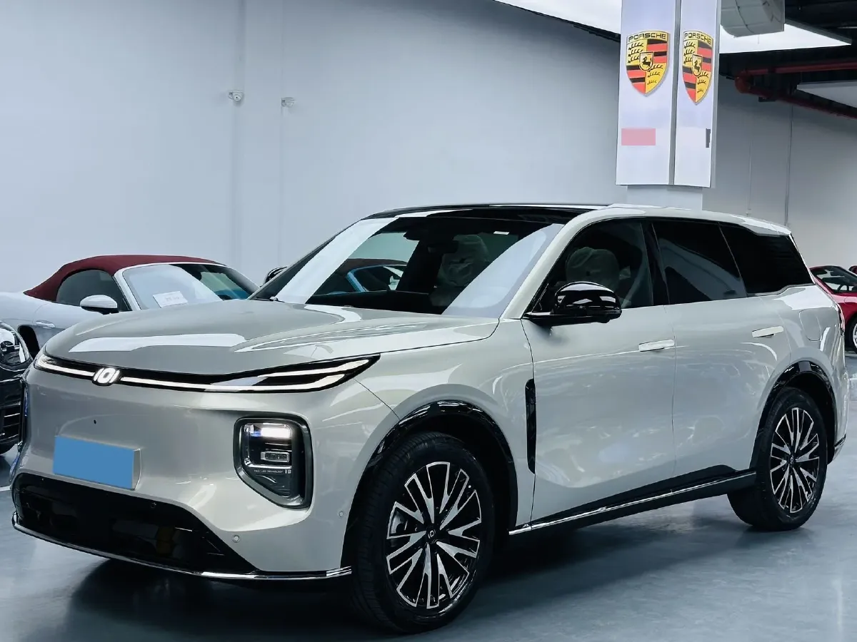 2025 ChangAn QiYuan Q07 1.5L 98HP L4 E-CVT PHEV,autocango,china used car exporter,china ev exporter,chinese used car exporter,chinese used ev exporter