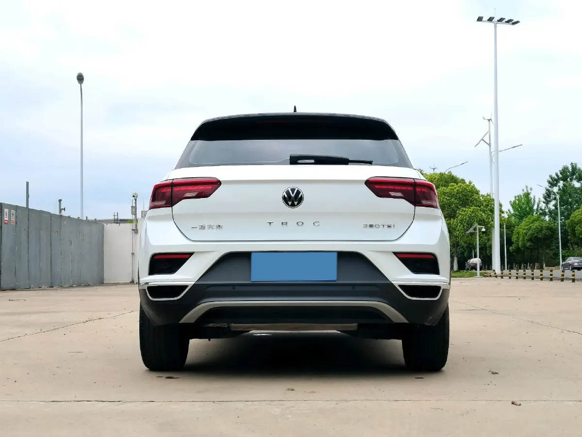 2021 Volkswagen T-Roc 1.4T 150HP L4 7DCT,autocango,china used car exporter,china ev exporter,chinese used car exporter,chinese used ev exporter