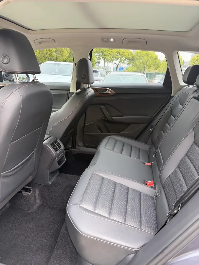 2020 Volkswagen Tharu 1.4T 150HP L4 7DCT,autocango,china used car exporter,china ev exporter,chinese used car exporter,chinese used ev exporter