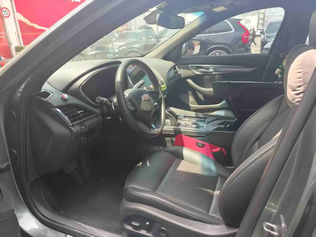 2022 Cadillac CT5 2.0T 237HP L4 10AT,autocango,china used car exporter,china ev exporter,chinese used car exporter,chinese used ev exporter