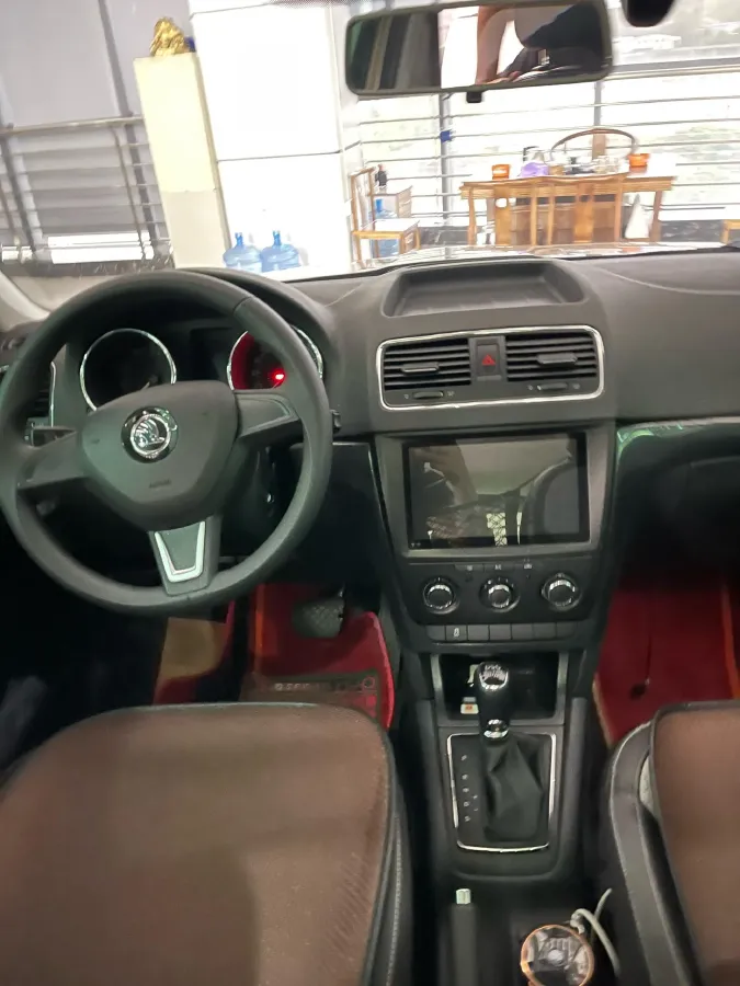 2017 Skoda Yeti 1.4T 150HP L4 7DCT,autocango,china used car exporter,china ev exporter,chinese used car exporter,chinese used ev exporter