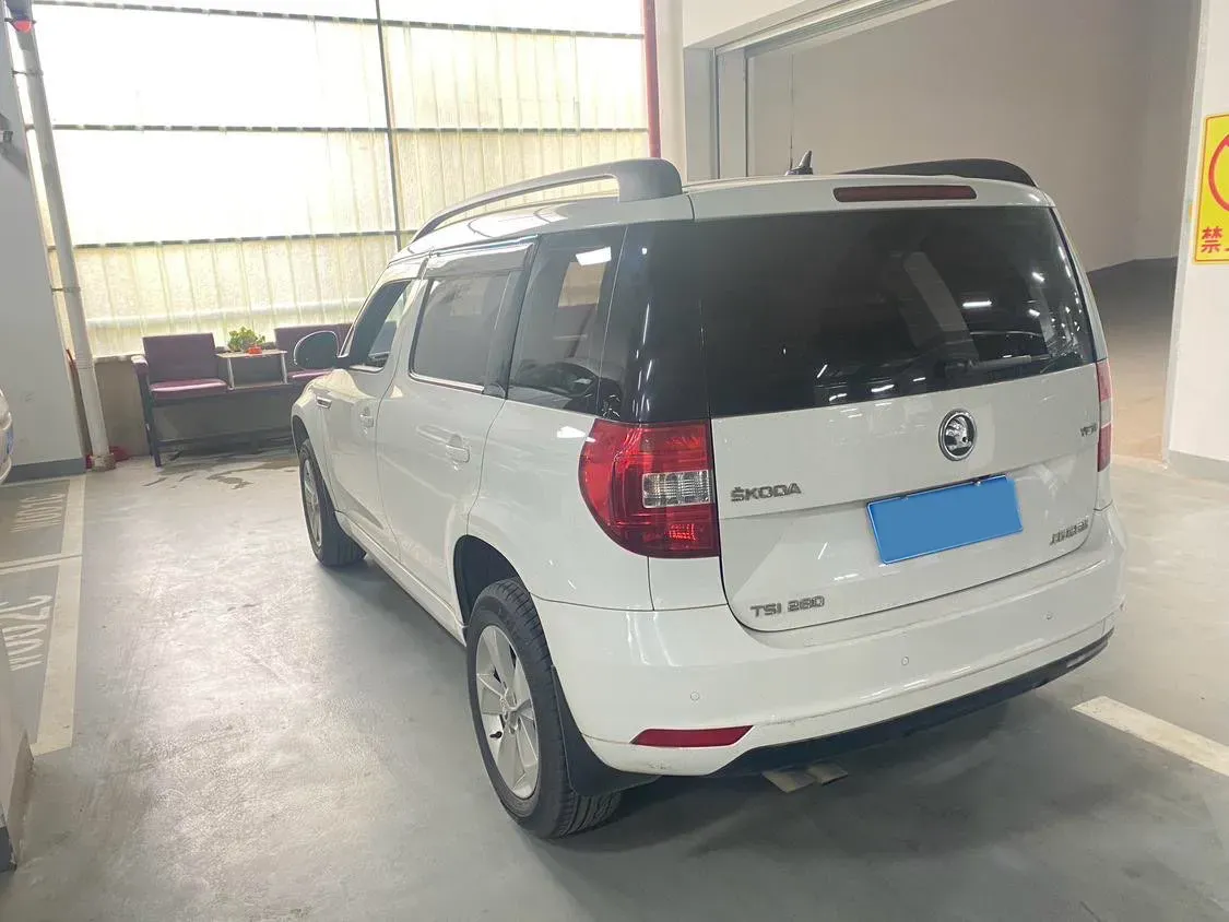 2017 Skoda Yeti 1.4T 150HP L4 7DCT,autocango,china used car exporter,china ev exporter,chinese used car exporter,chinese used ev exporter
