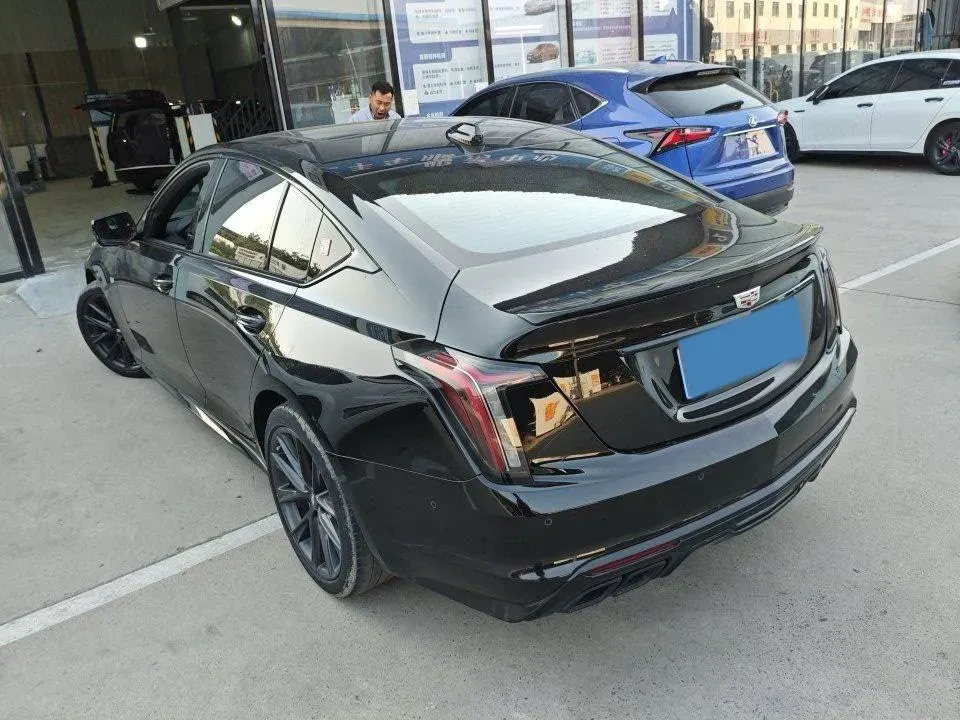 2023 Cadillac CT5 2.0T 237HP L4 10AT,autocango,china used car exporter,china ev exporter,chinese used car exporter,chinese used ev exporter