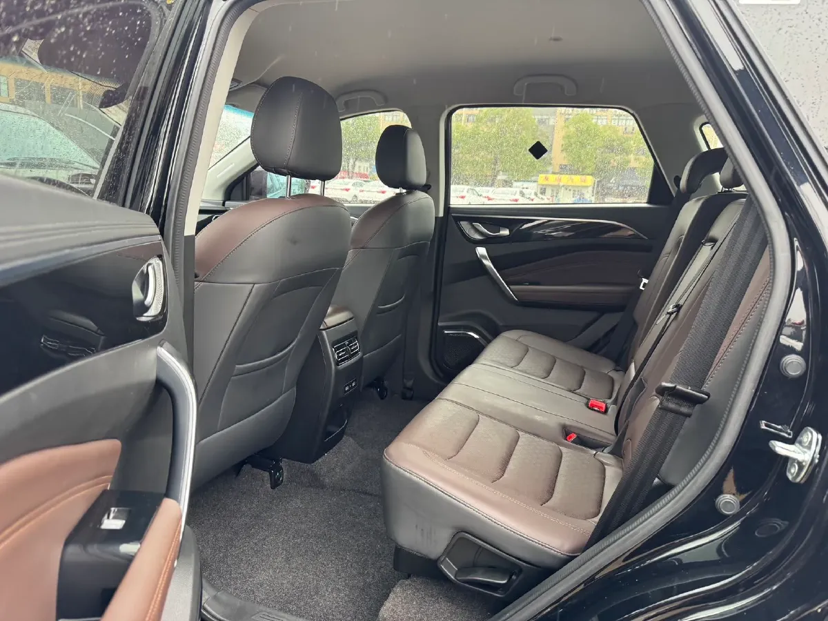 2022 Jetour X90 1.5T 156HP L4 6MT,autocango,china used car exporter,china ev exporter,chinese used car exporter,chinese used ev exporter