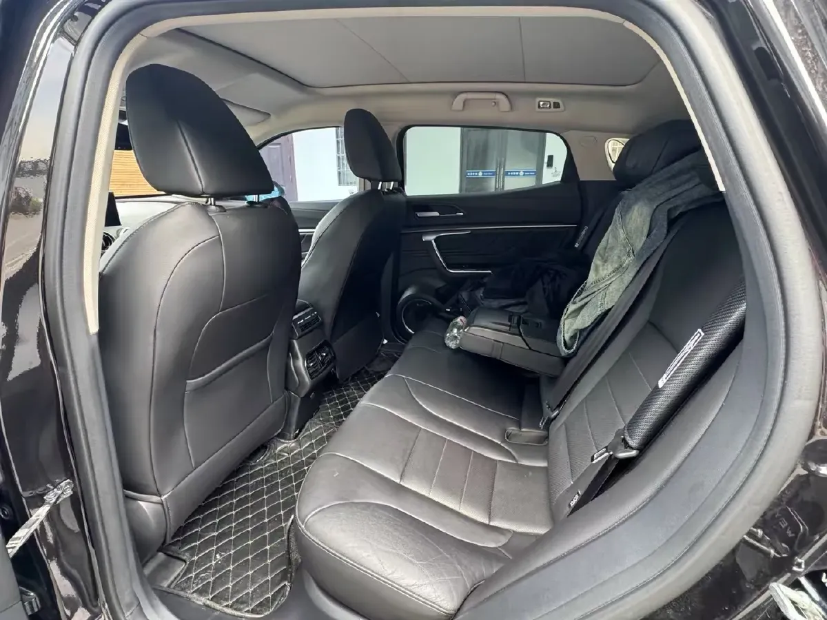 2017 WEY VV5 2.0T 197HP L4 7DCT,autocango,china used car exporter,china ev exporter,chinese used car exporter,chinese used ev exporter