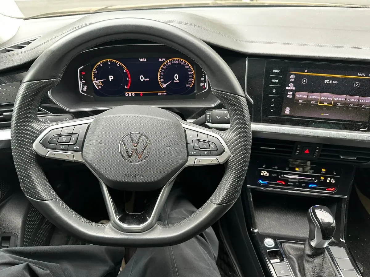 2022 Skoda Kodiak GT 2.0T 186HP L4 7DCT,autocango,china used car exporter,china ev exporter,chinese used car exporter,chinese used ev exporter