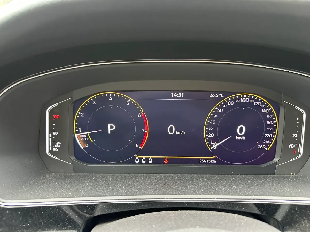 2022 Skoda Kodiak GT 2.0T 186HP L4 7DCT,autocango,china used car exporter,china ev exporter,chinese used car exporter,chinese used ev exporter