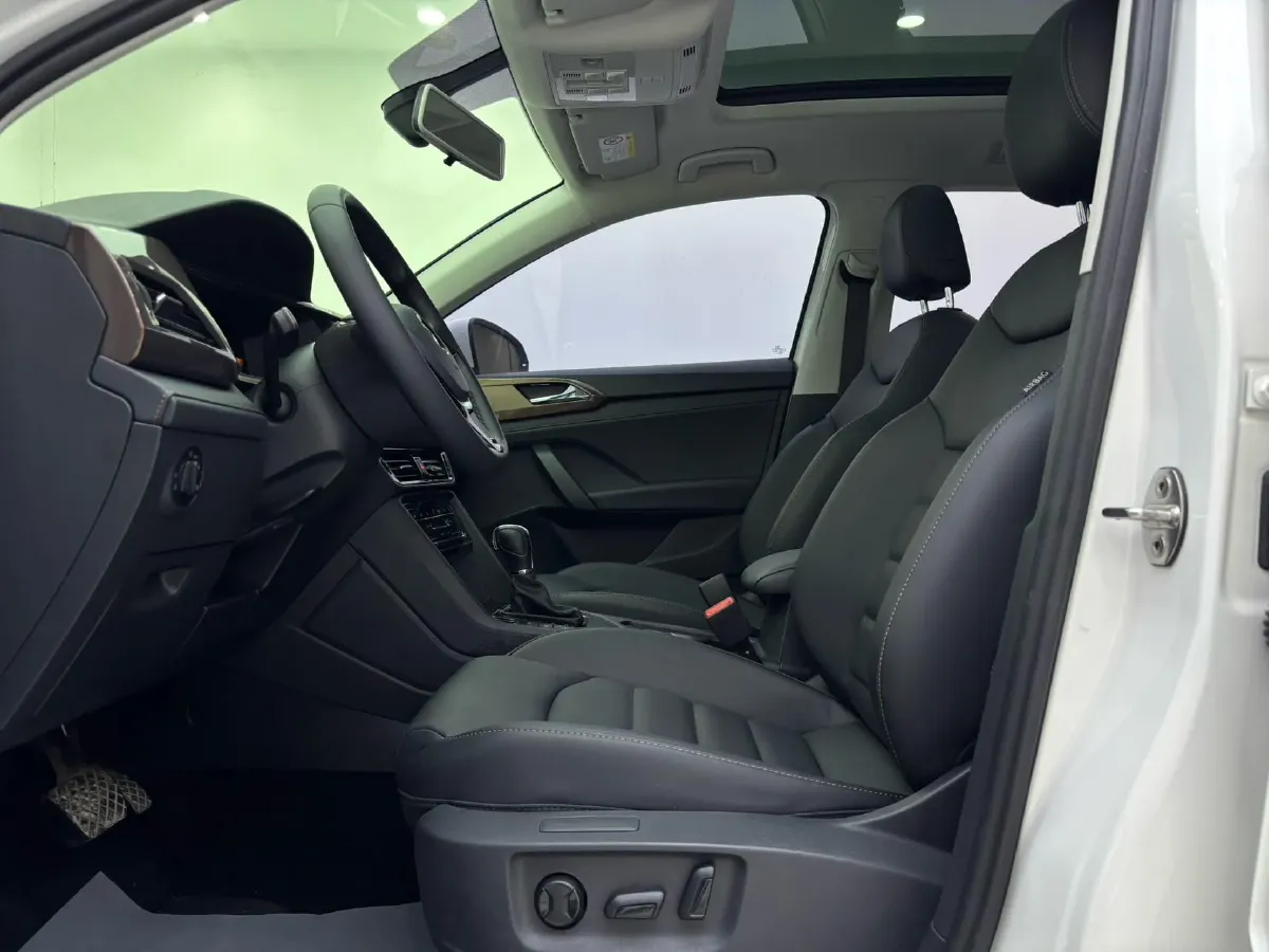 2022 Volkswagen Tharu 1.4T 150HP L4 7DCT,autocango,china used car exporter,china ev exporter,chinese used car exporter,chinese used ev exporter