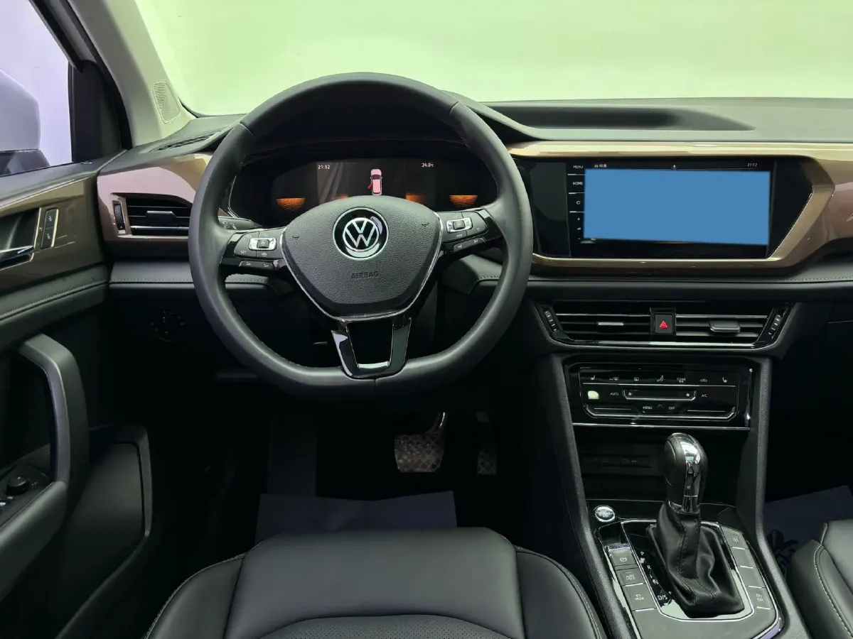 2022 Volkswagen Tharu 1.4T 150HP L4 7DCT,autocango,china used car exporter,china ev exporter,chinese used car exporter,chinese used ev exporter