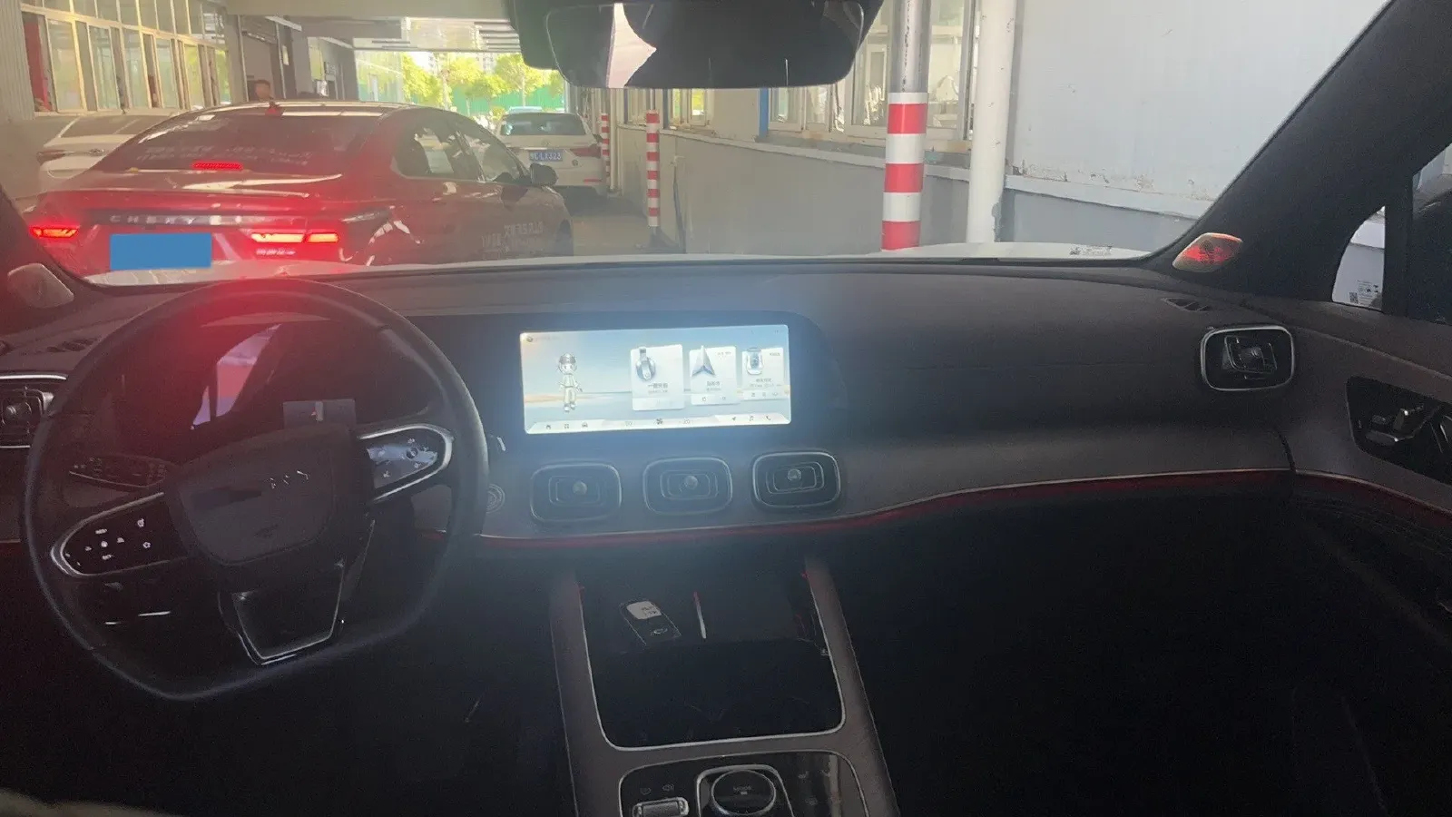 2025 Chery Tiggo 9 2.0T 261HP L4 8AT,autocango,china used car exporter,china ev exporter,chinese used car exporter,chinese used ev exporter