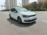 2016 Volkswagen Polo 1.4L 90HP L4 6AT