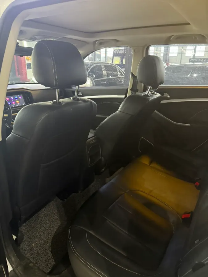 2019 Yema BoJun 1.5T 156HP L4 CVT,autocango,china used car exporter,china ev exporter,chinese used car exporter,chinese used ev exporter