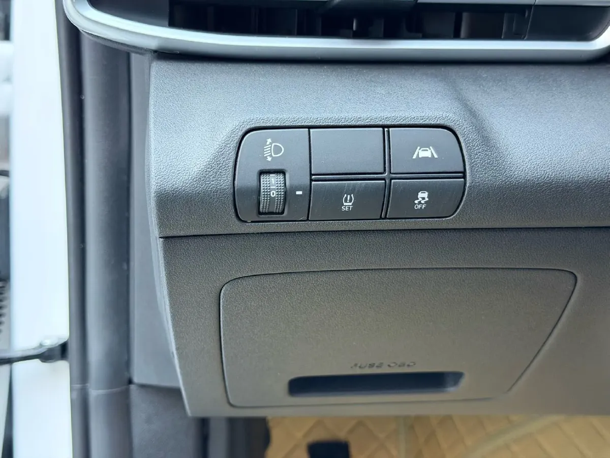 2022 Hyundai Elantra 1.5L 115HP L4 CVT,autocango,china used car exporter,china ev exporter,chinese used car exporter,chinese used ev exporter