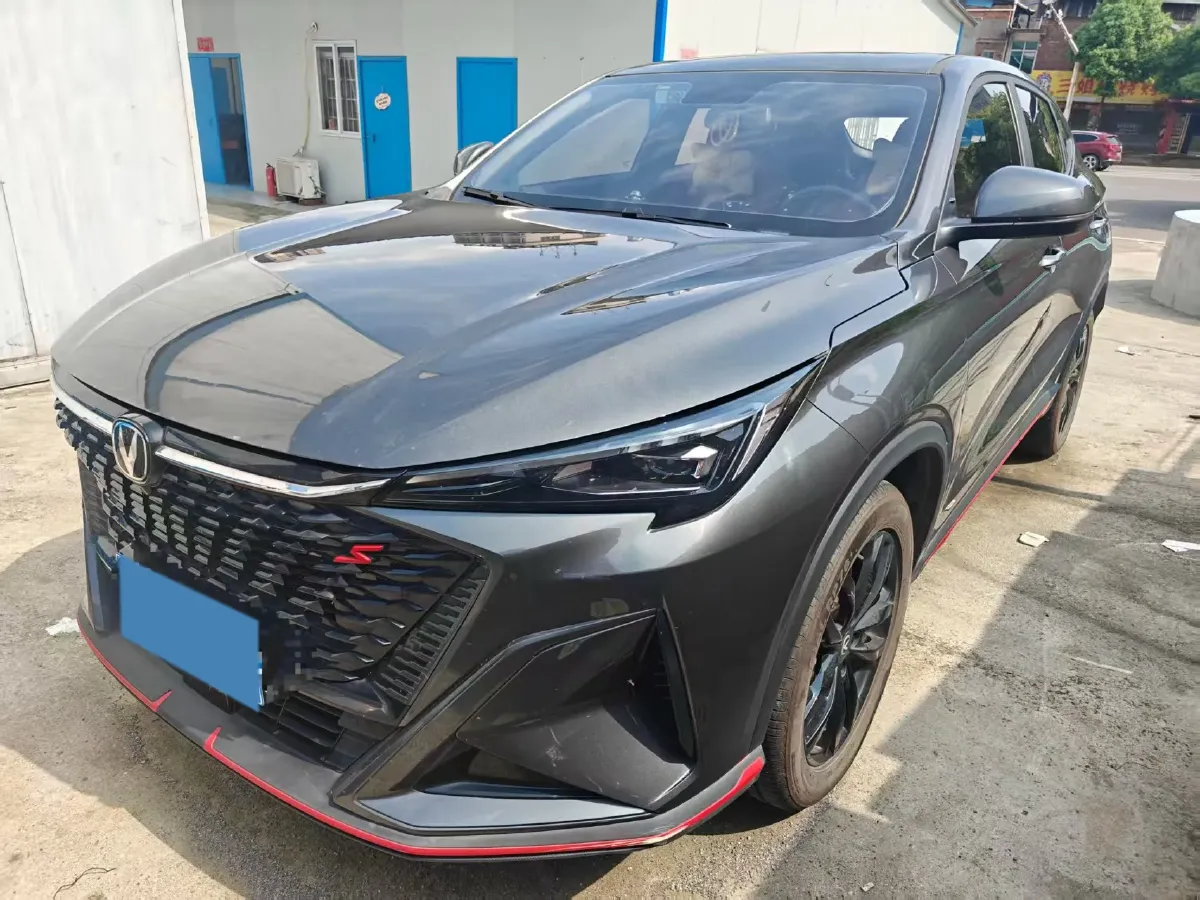 2025 ChangAn X5 PLUS 1.5T 188HP L4 7DCT,autocango,china used car exporter,china ev exporter,chinese used car exporter,chinese used ev exporter