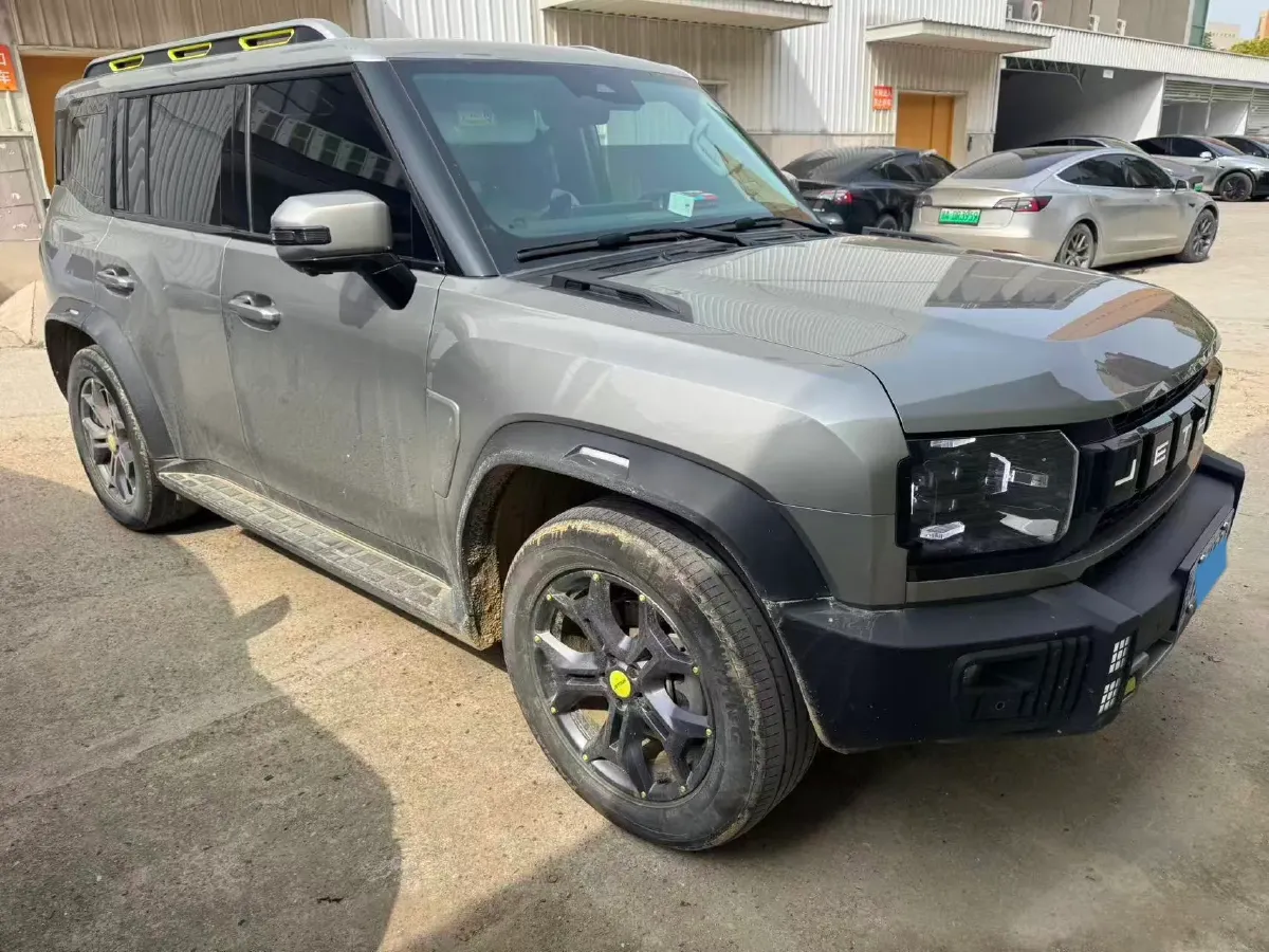 2023 Jetour Traveller 2.0T 254HP L4 7DCT,autocango,china used car exporter,china ev exporter,chinese used car exporter,chinese used ev exporter