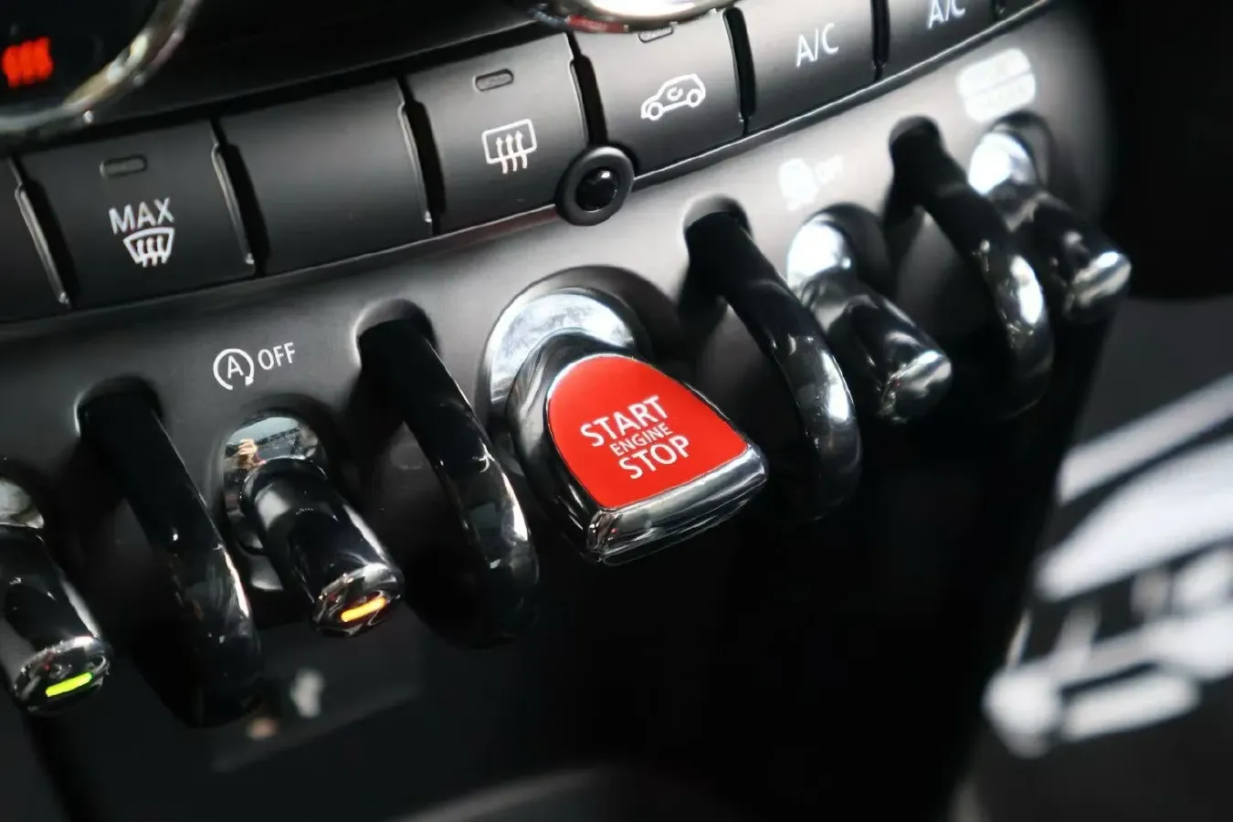 2021 MINI COUNTRYMAN 2.0T 192HP L4 7DCT,autocango,china used car exporter,china ev exporter,chinese used car exporter,chinese used ev exporter