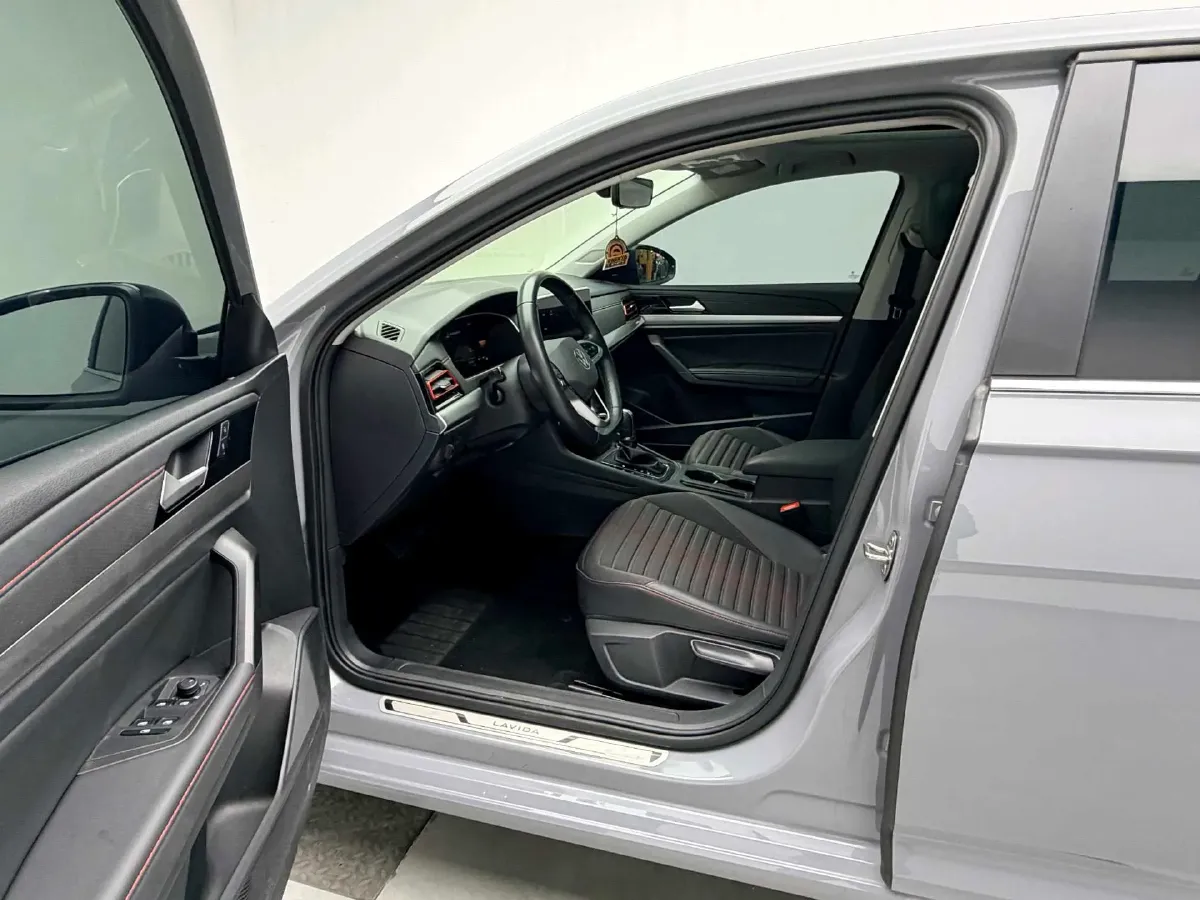 2023 Volkswagen Lavida 1.4T 150HP L4 7DCT,autocango,china used car exporter,china ev exporter,chinese used car exporter,chinese used ev exporter