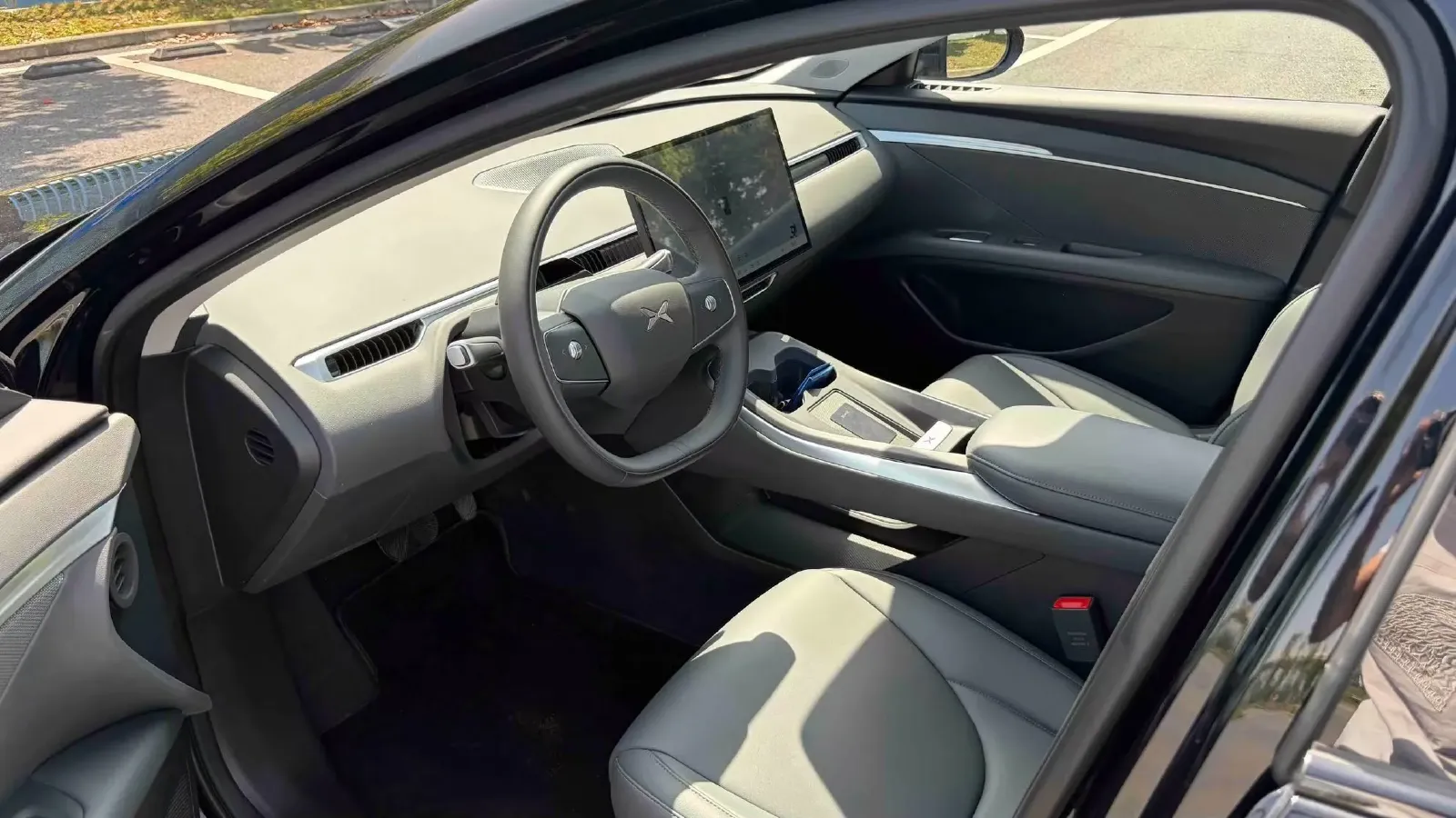 2024 Xpeng MONA M03 BEV 51.8KWH,autocango,china used car exporter,china ev exporter,chinese used car exporter,chinese used ev exporter