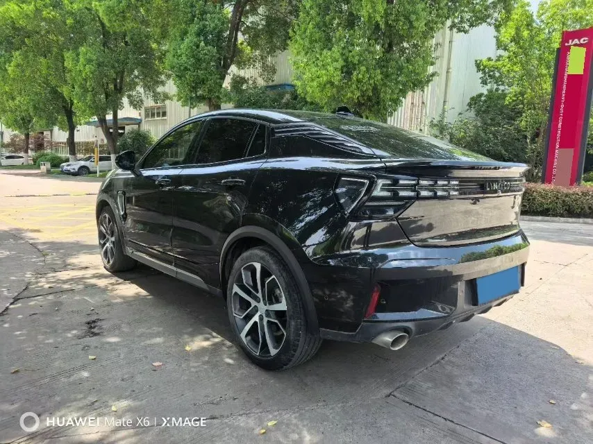2022 LYNK&CO 05 2.0T 254HP L4 8AT,autocango,china used car exporter,china ev exporter,chinese used car exporter,chinese used ev exporter