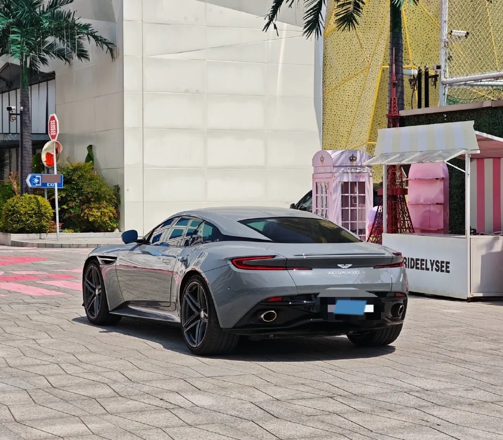 2025 Aston Martin DB12 4.0T 680HP V8 8AT,autocango,china used car exporter,china ev exporter,chinese used car exporter,chinese used ev exporter