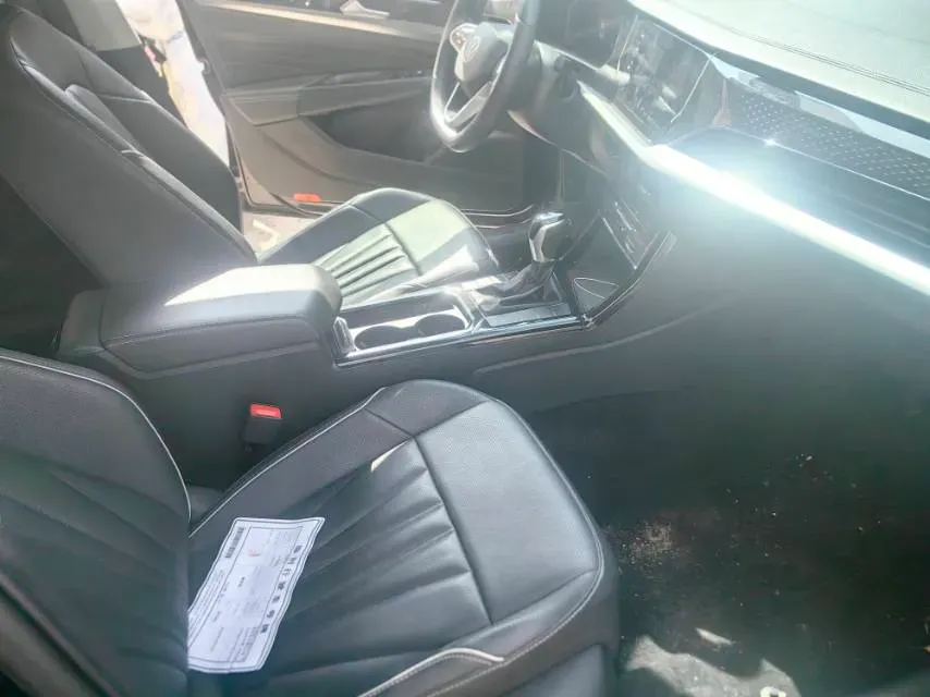 2024 Volkswagen Passat 2.0T 186HP L4 7DCT,autocango,china used car exporter,china ev exporter,chinese used car exporter,chinese used ev exporter