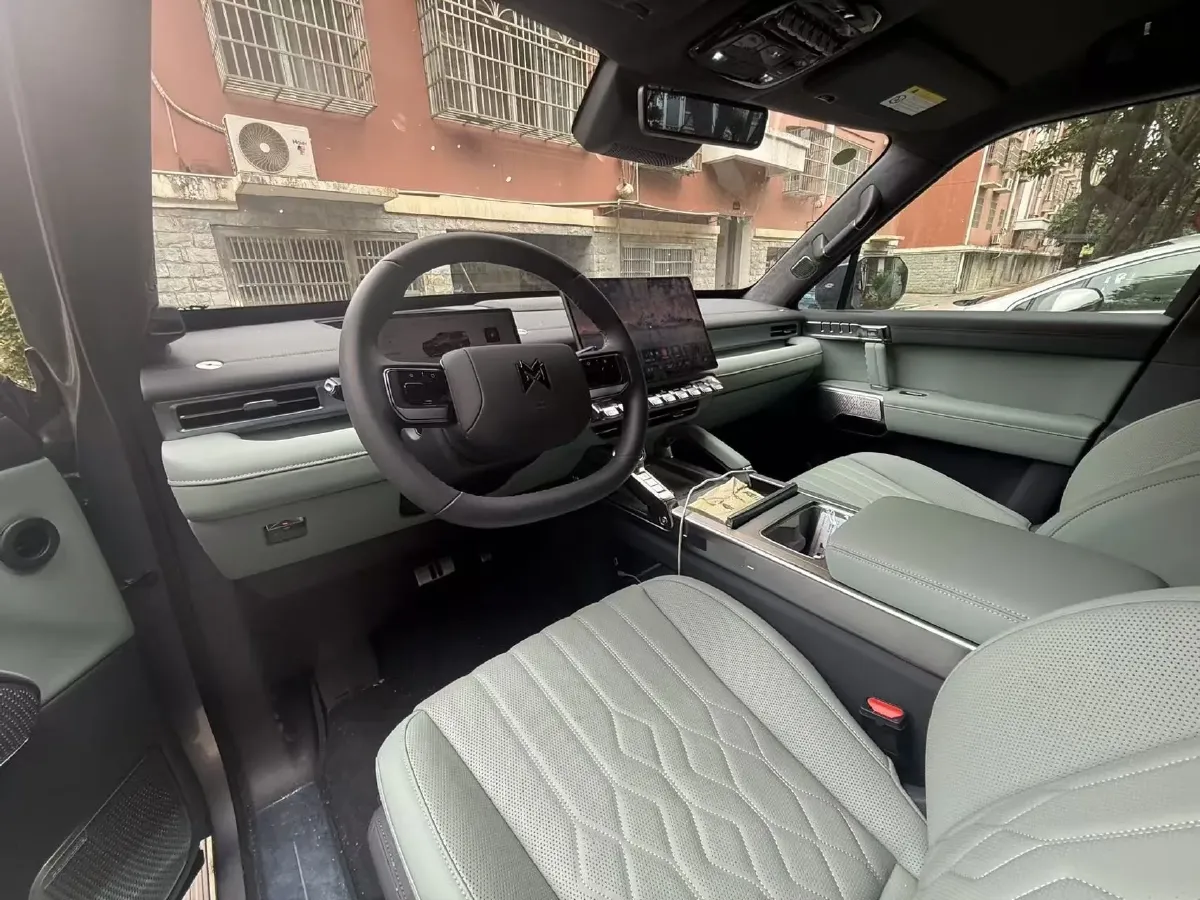 2025 BMW 3 Series 2.0T 245HP L4 8AT,autocango,china used car exporter,china ev exporter,chinese used car exporter,chinese used ev exporter