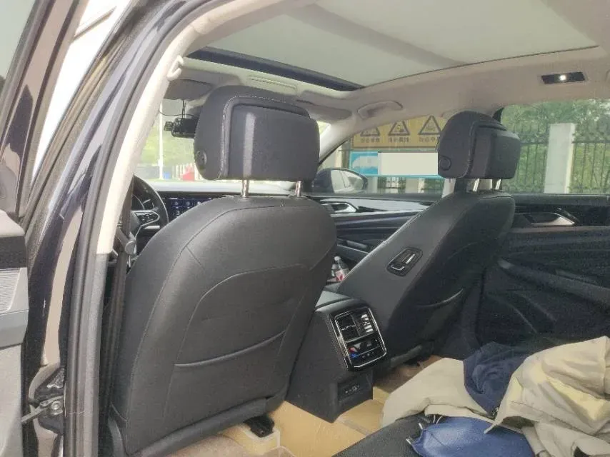 2022 Xpeng P7 BEV 60.2KWH,autocango,china used car exporter,china ev exporter,chinese used car exporter,chinese used ev exporter