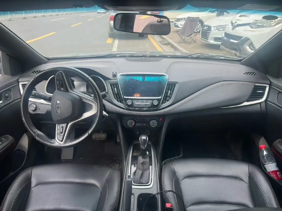 2020 Chevrolet Monza 1.3T 163HP L3 6AT,autocango,china used car exporter,china ev exporter,chinese used car exporter,chinese used ev exporter