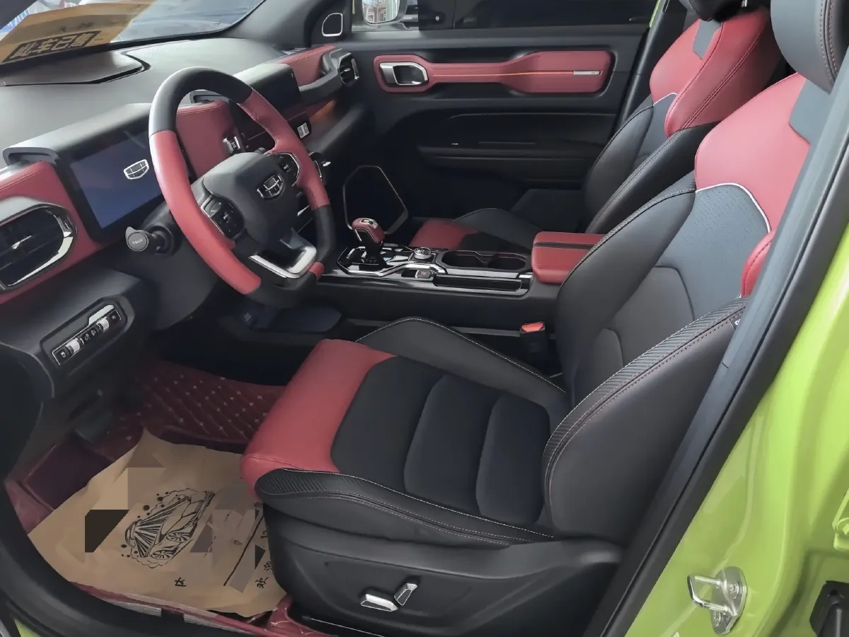 2020 Geely ICON 1.5T 177HP L3 7DCT,autocango,china used car exporter,china ev exporter,chinese used car exporter,chinese used ev exporter