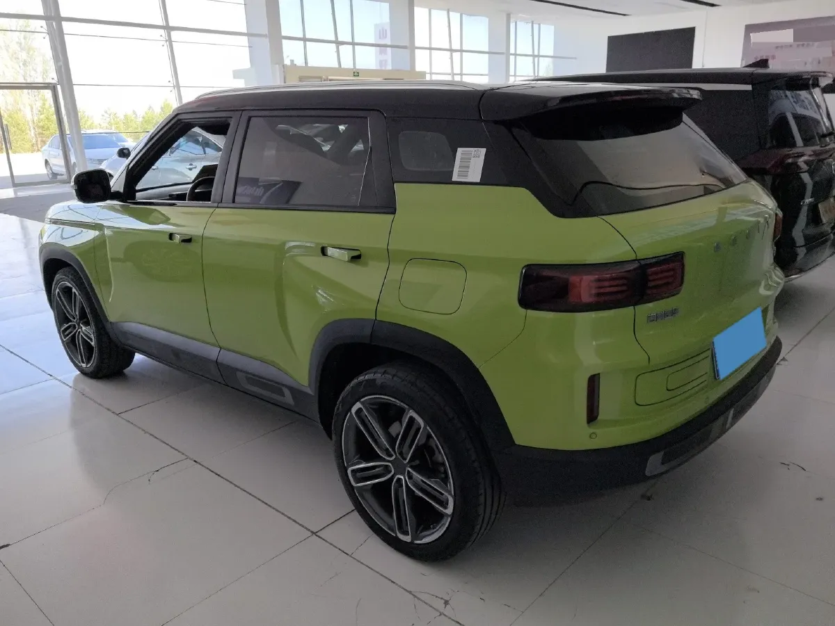 2020 Geely ICON 1.5T 177HP L3 7DCT,autocango,china used car exporter,china ev exporter,chinese used car exporter,chinese used ev exporter