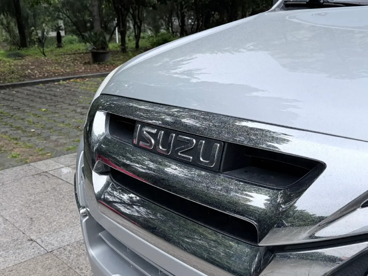 2020 Isuzu Mu-X 1.9T 166HP L4 6AT,autocango,china used car exporter,china ev exporter,chinese used car exporter,chinese used ev exporter