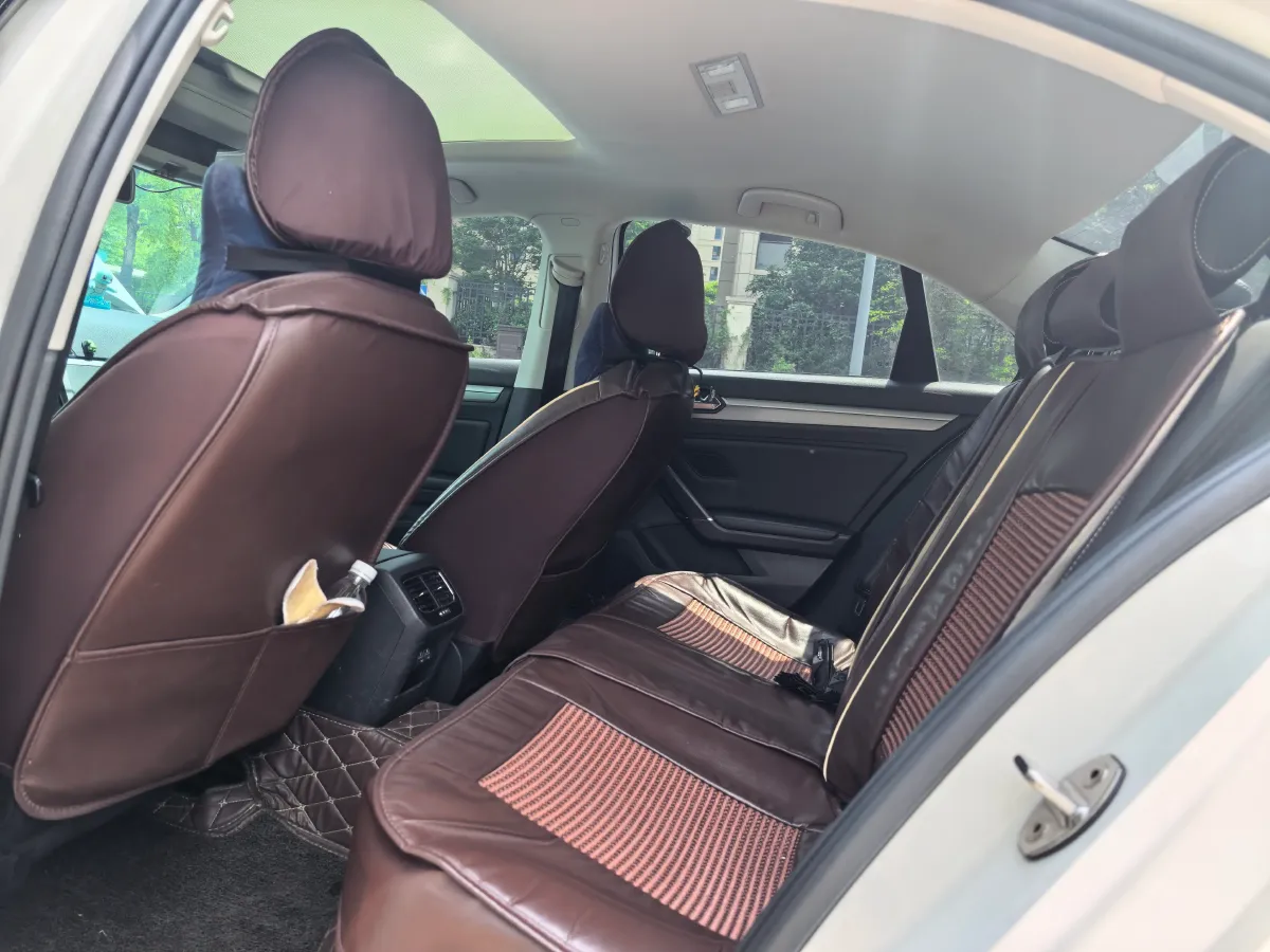 2019 Volkswagen Passat 1.4T 150HP L4 7DCT,autocango,china used car exporter,china ev exporter,chinese used car exporter,chinese used ev exporter