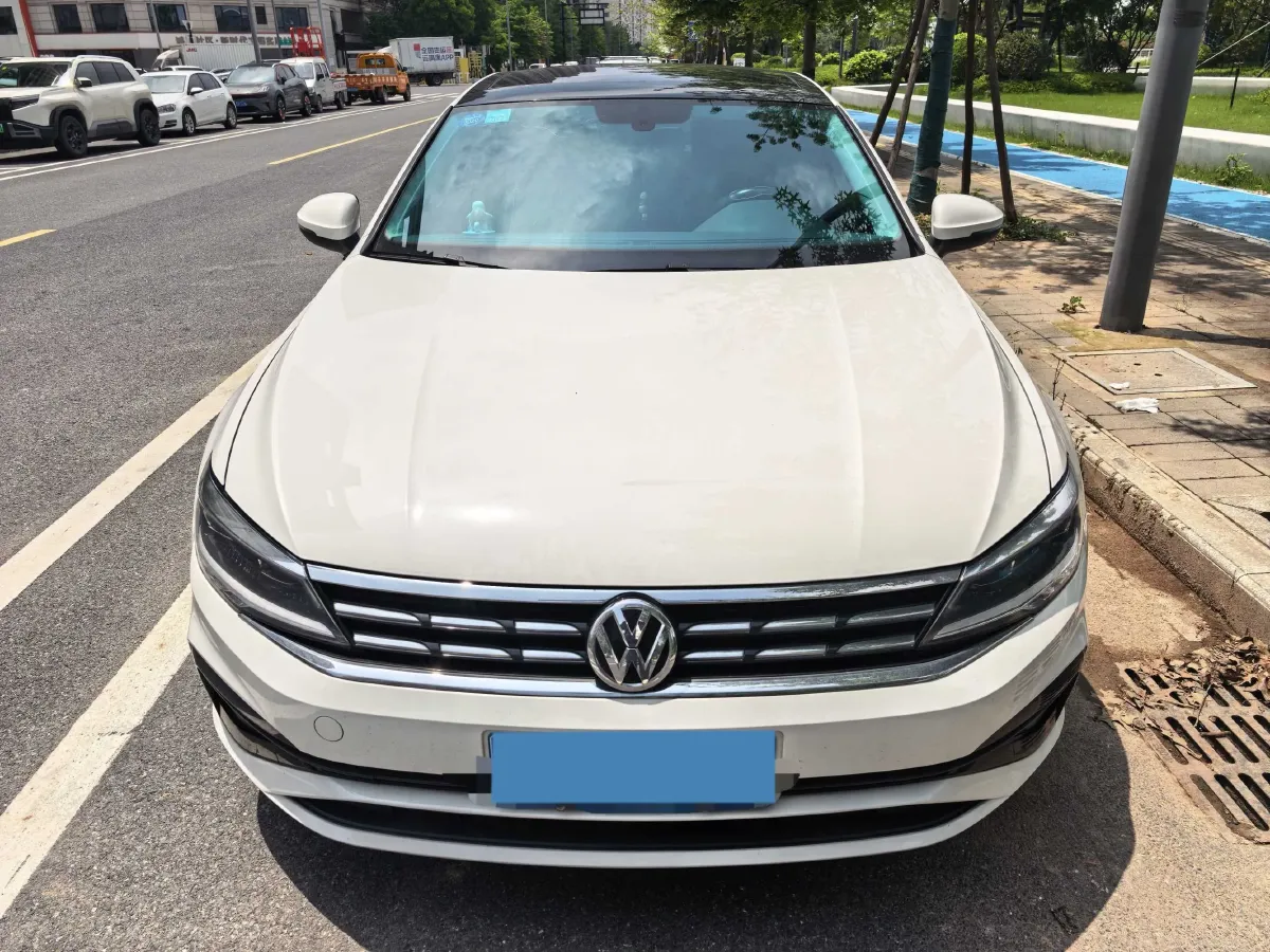 2019 Volkswagen Passat 1.4T 150HP L4 7DCT,autocango,china used car exporter,china ev exporter,chinese used car exporter,chinese used ev exporter