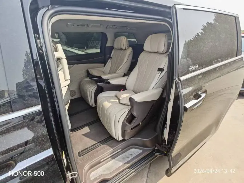 2024 Denza D9 1.5T 139HP L4 E-CVT PHEV 40KWH,autocango,china used car exporter,china ev exporter,chinese used car exporter,chinese used ev exporter