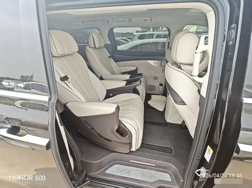 2024 Denza D9 1.5T 139HP L4 E-CVT PHEV 40KWH,autocango,china used car exporter,china ev exporter,chinese used car exporter,chinese used ev exporter